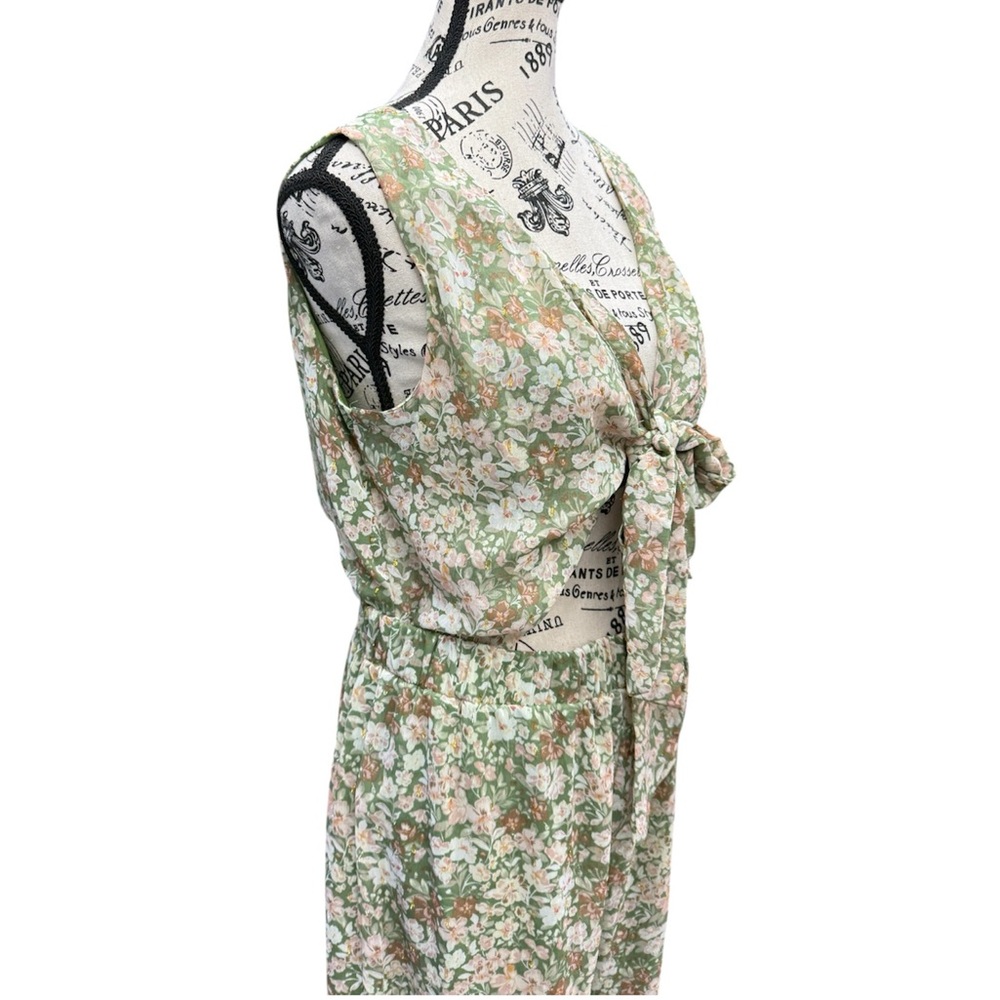 SAGE The Label Green Floral Reversible Tie-Front Wide Leg Jumpsuit Size Medium - Picture 11 of 12
